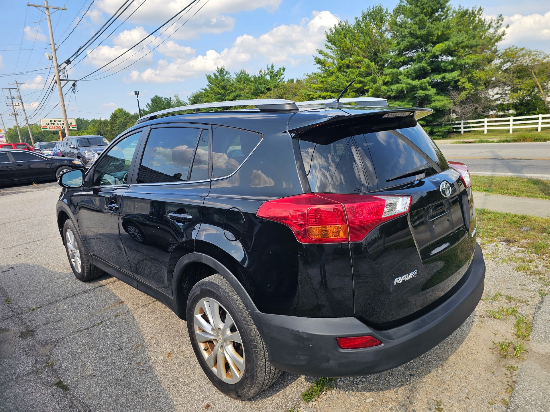 Passenger-side profile
